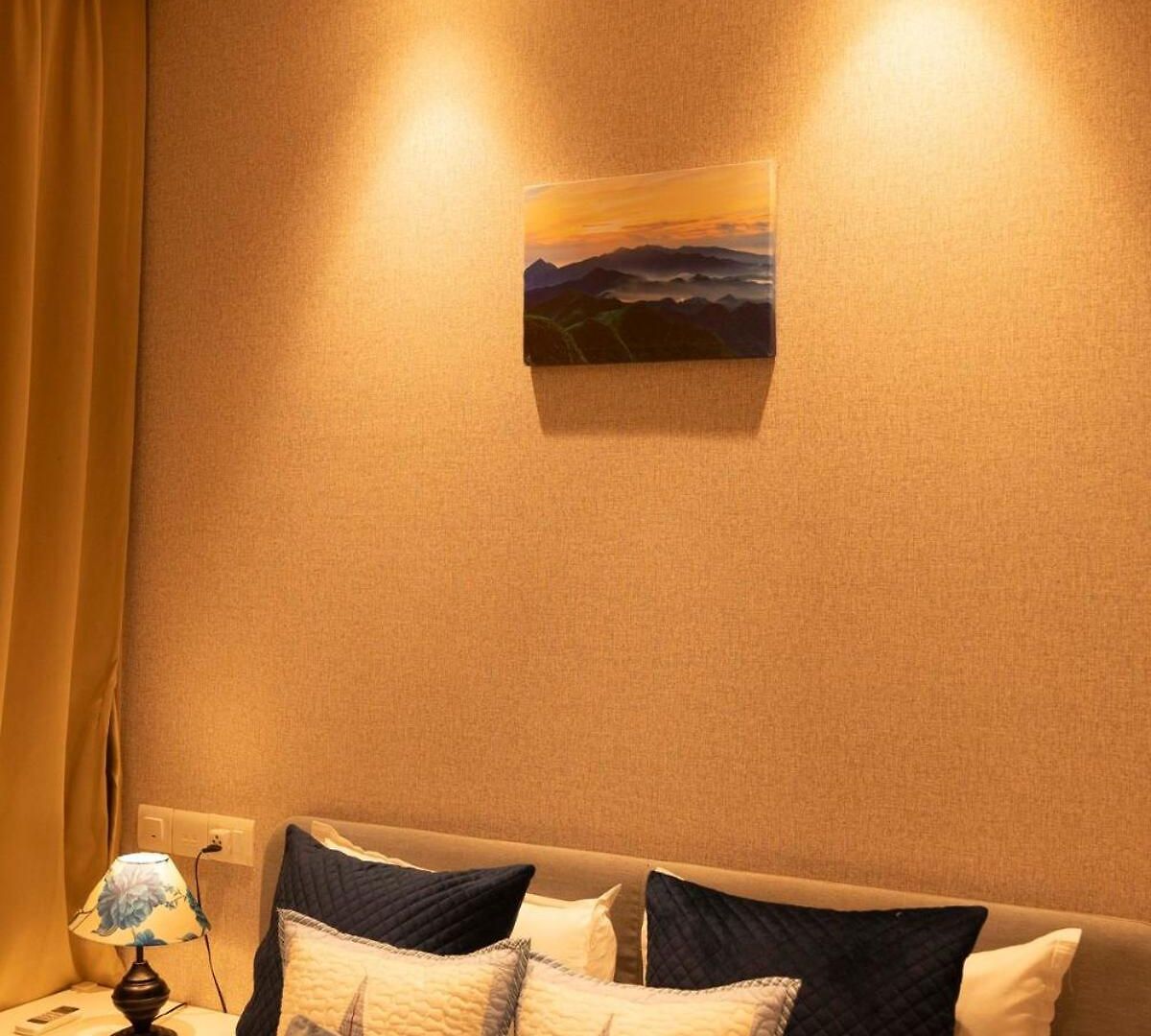 Apartment Graceful, Vivid 1bhk In Hiranandani Powai *