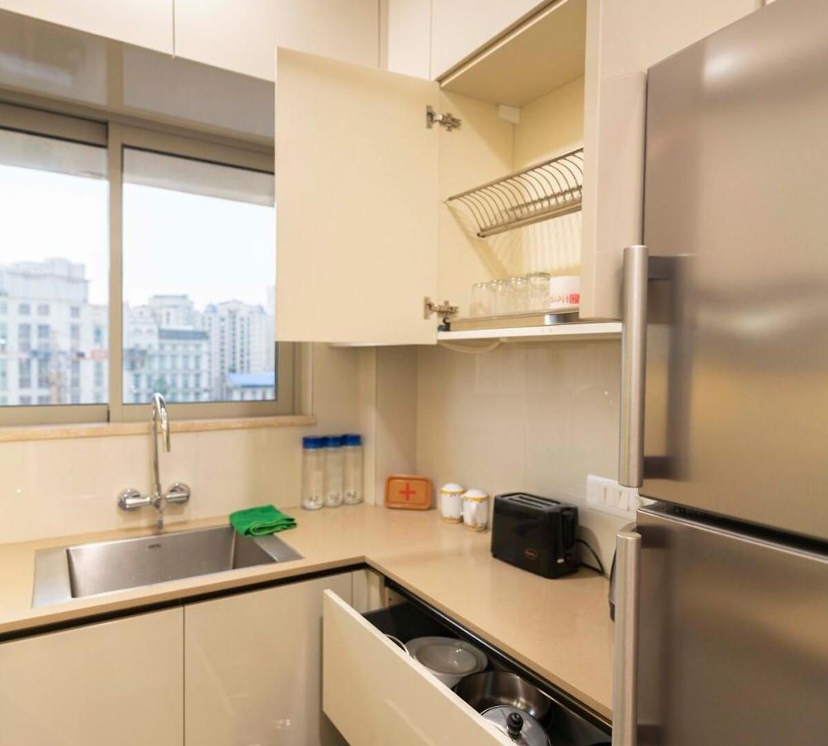 Apartment Graceful, Vivid 1bhk In Hiranandani Powai