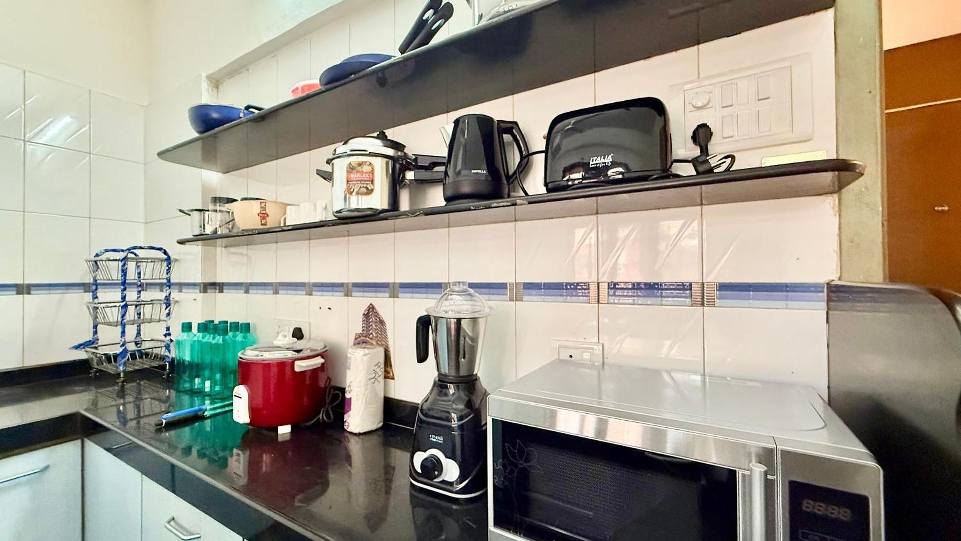 Apartment Yepplo Service - Mumbai- Private Kitchen & Daily Housekeeping Service *