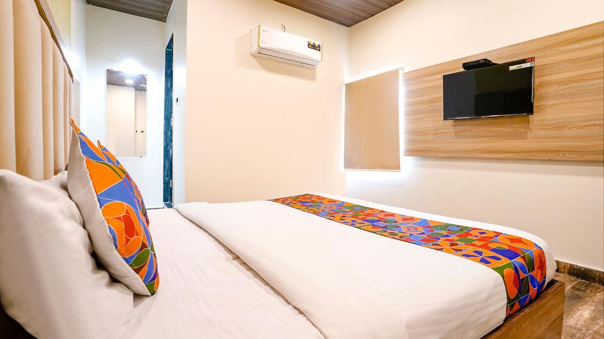 Hotel Via Priceless Mumbai