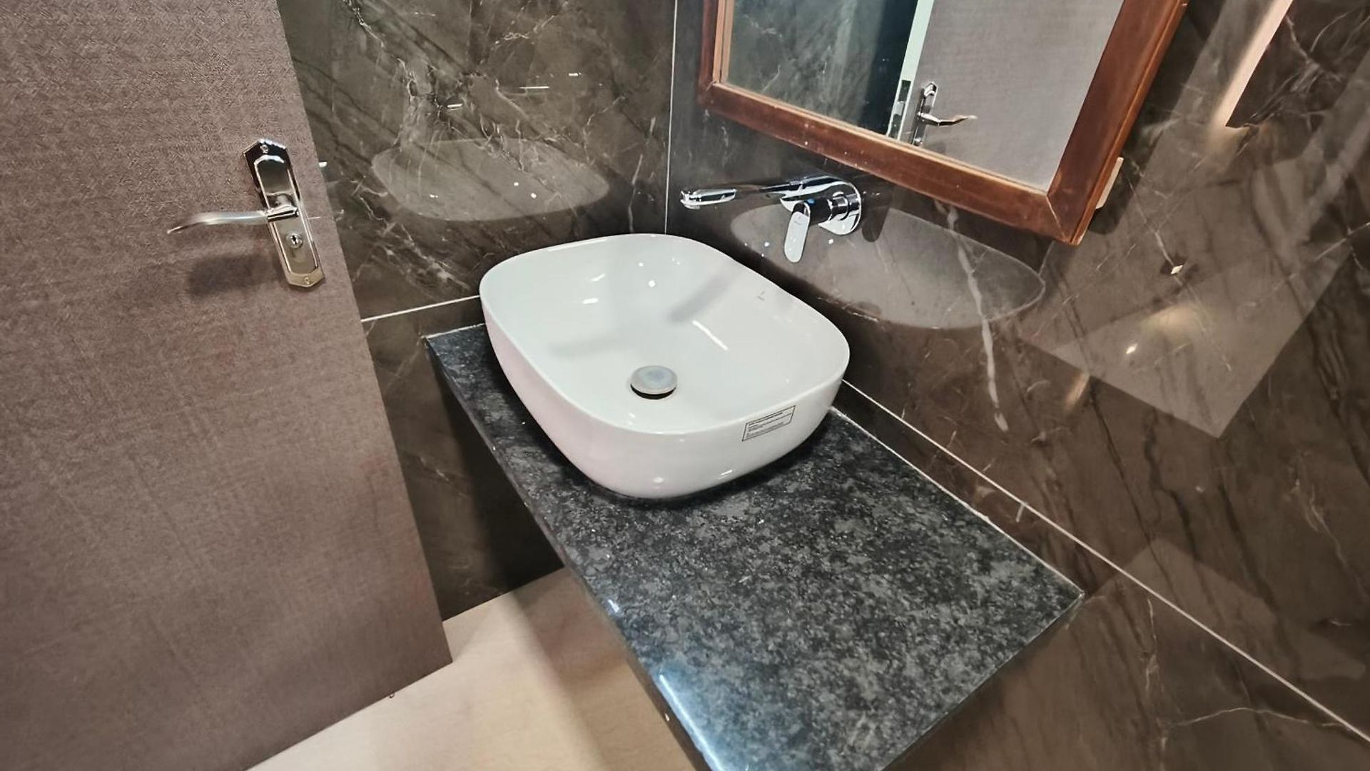 Triton Sion - Near Us Embassy - Near Bkc Hotel 2*