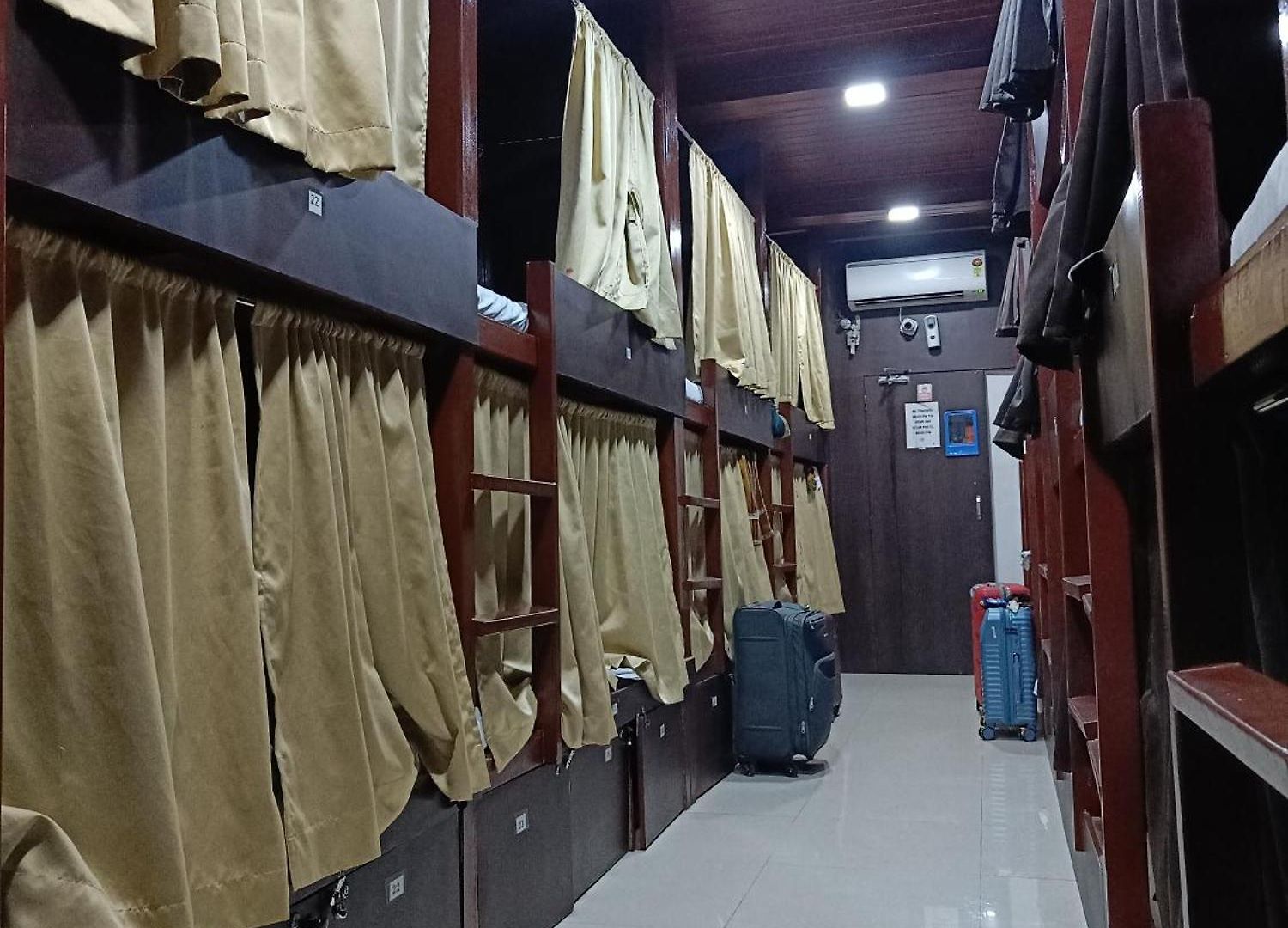 Asra For Male And Female Hotel