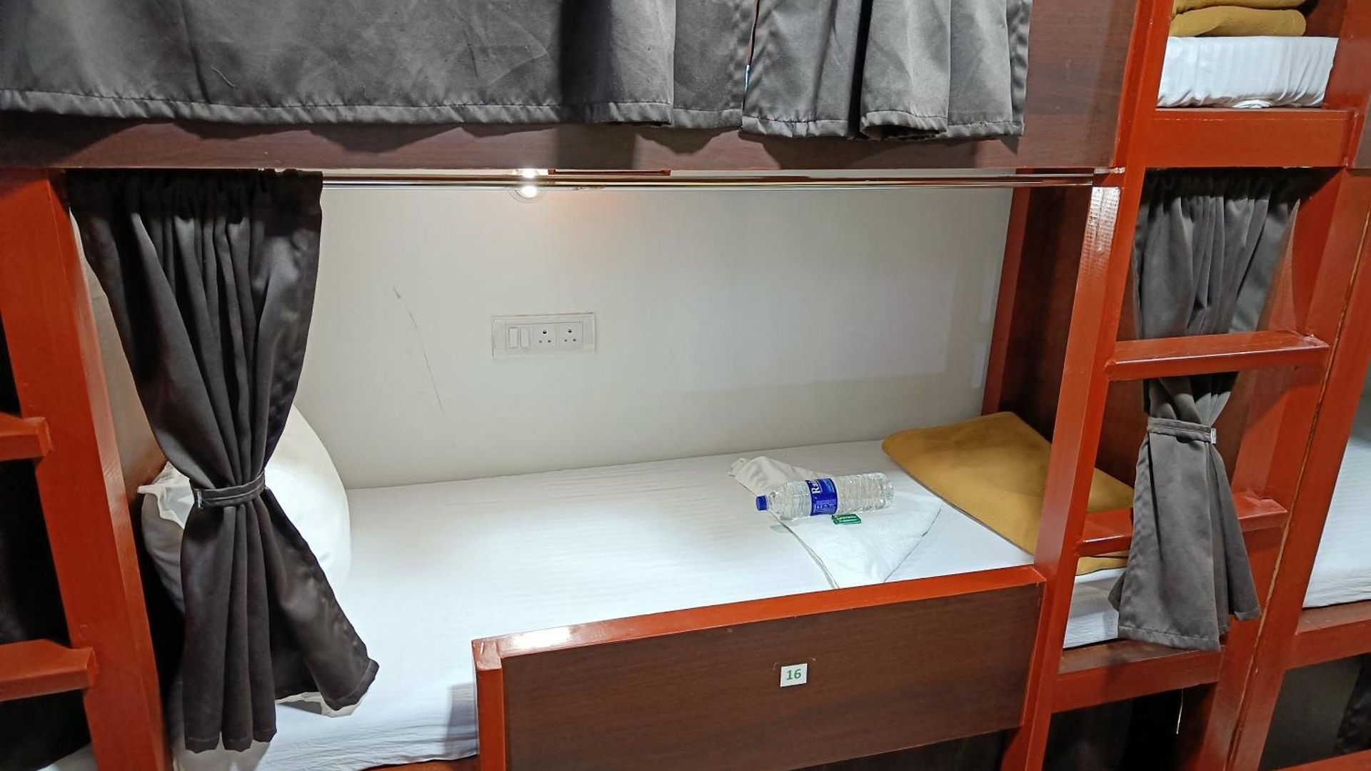 Asra For Male And Female Hotel