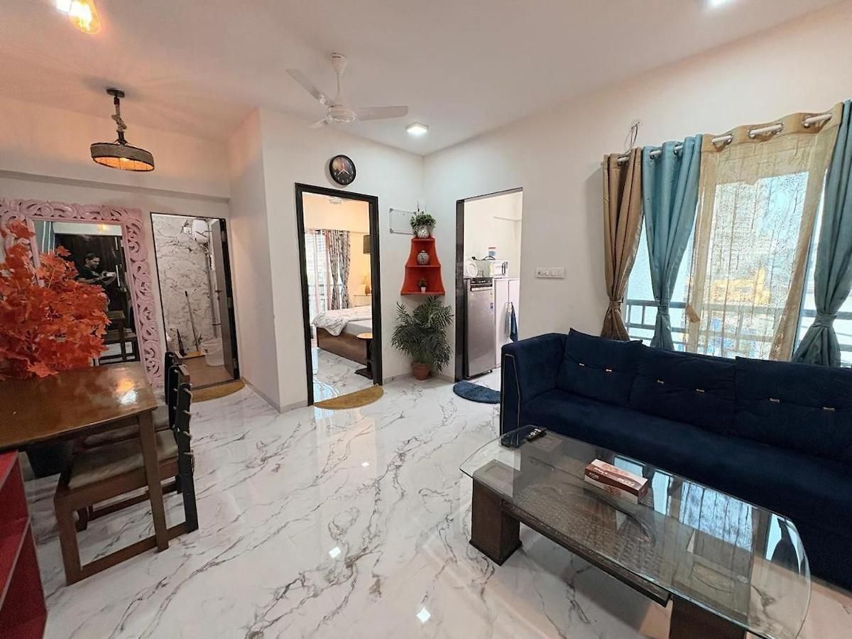 Stunning 1bhk With View View, Bandra West 601 * Mumbai