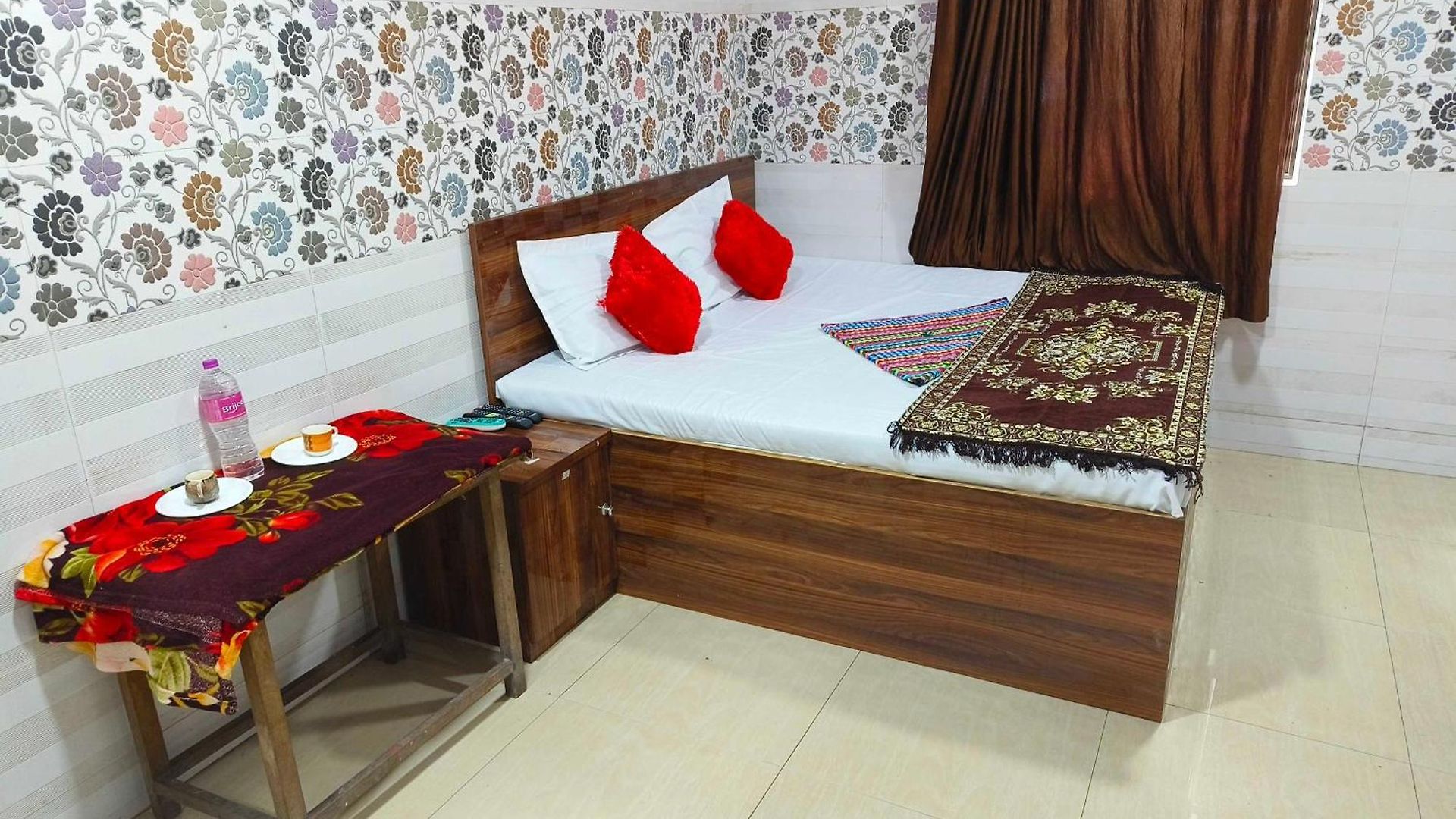 O Sai Palace Hotel 4*