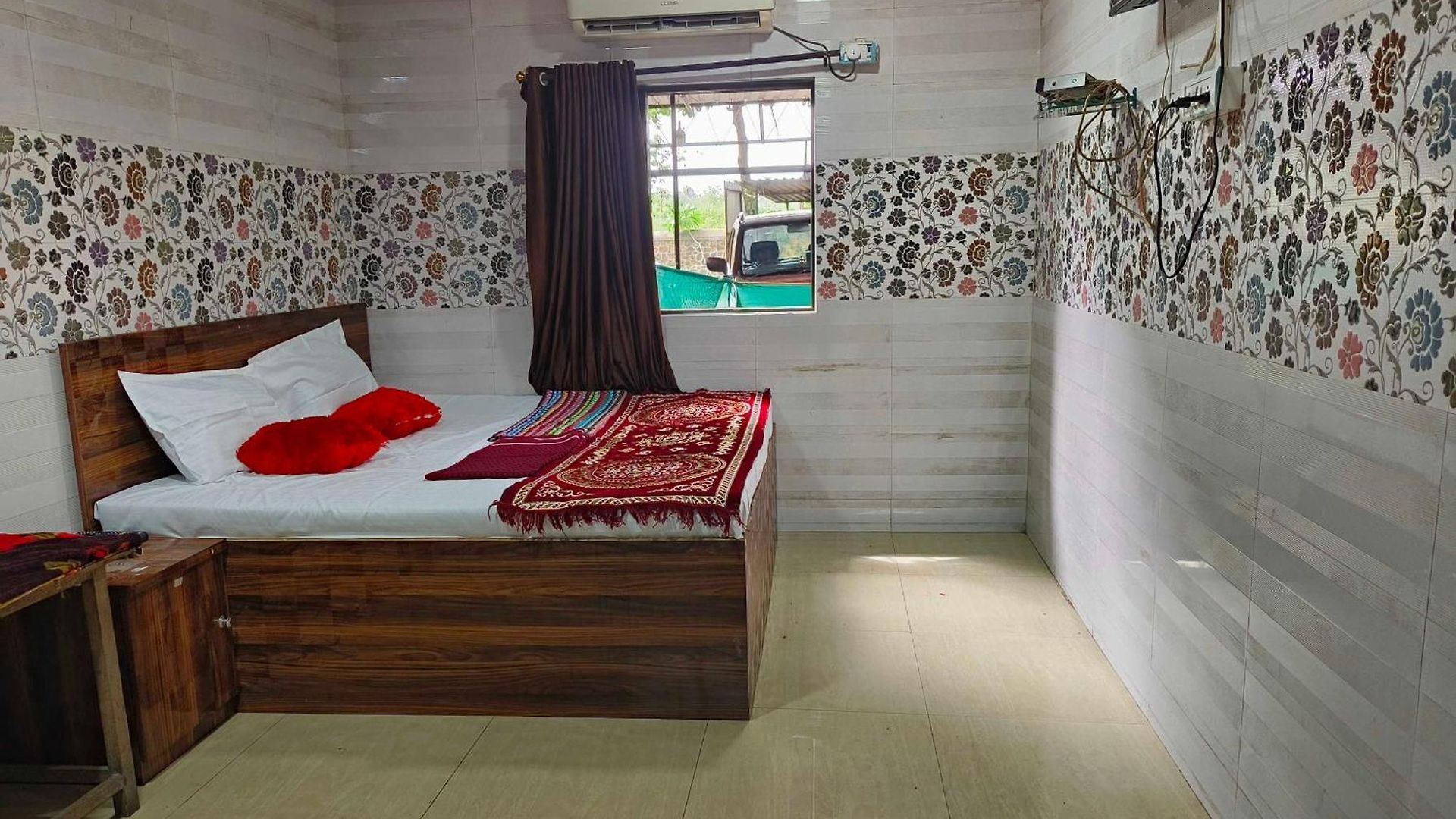Hotel O Sai Palace Mumbai