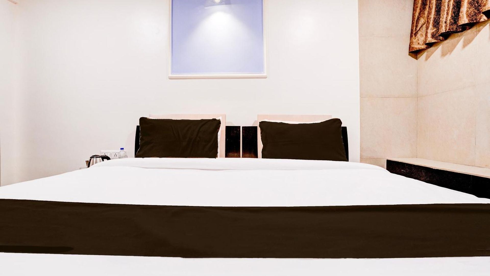 Hotel O Sunrise Executive