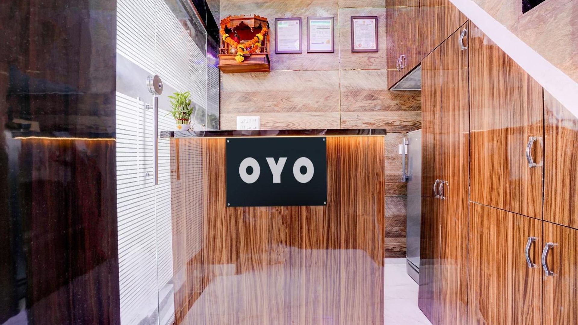 O Class Hotel 2*