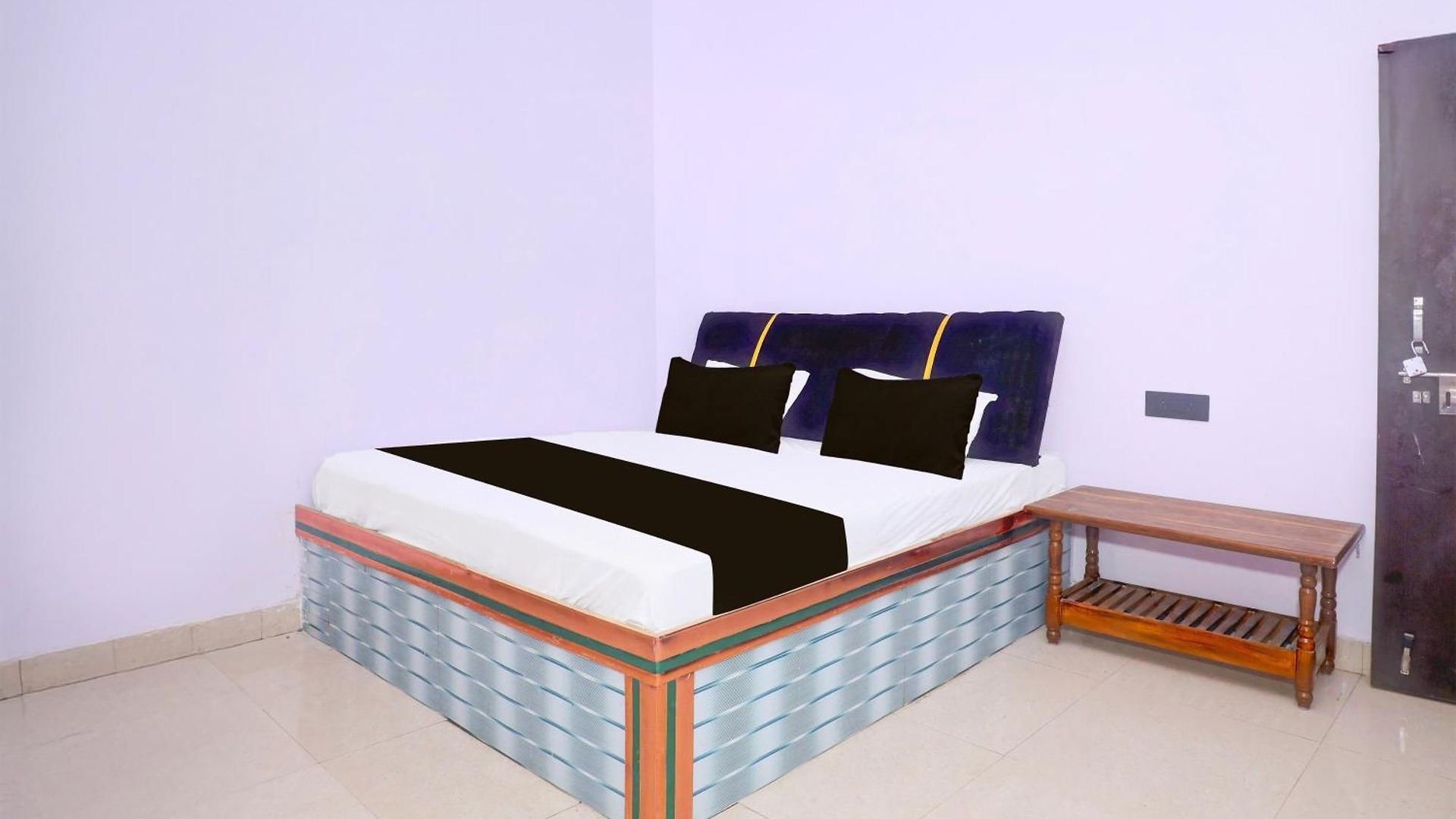 Hotel Art Of Spice Mumbai