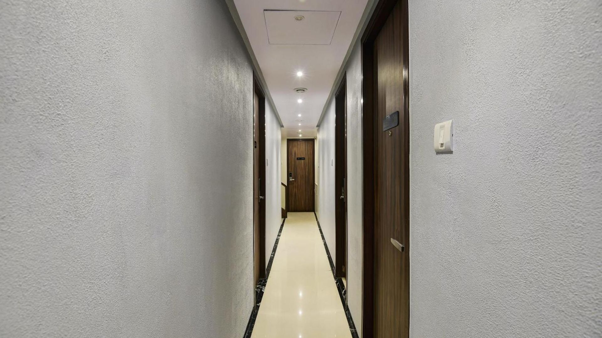 Hotel New Dream Residency