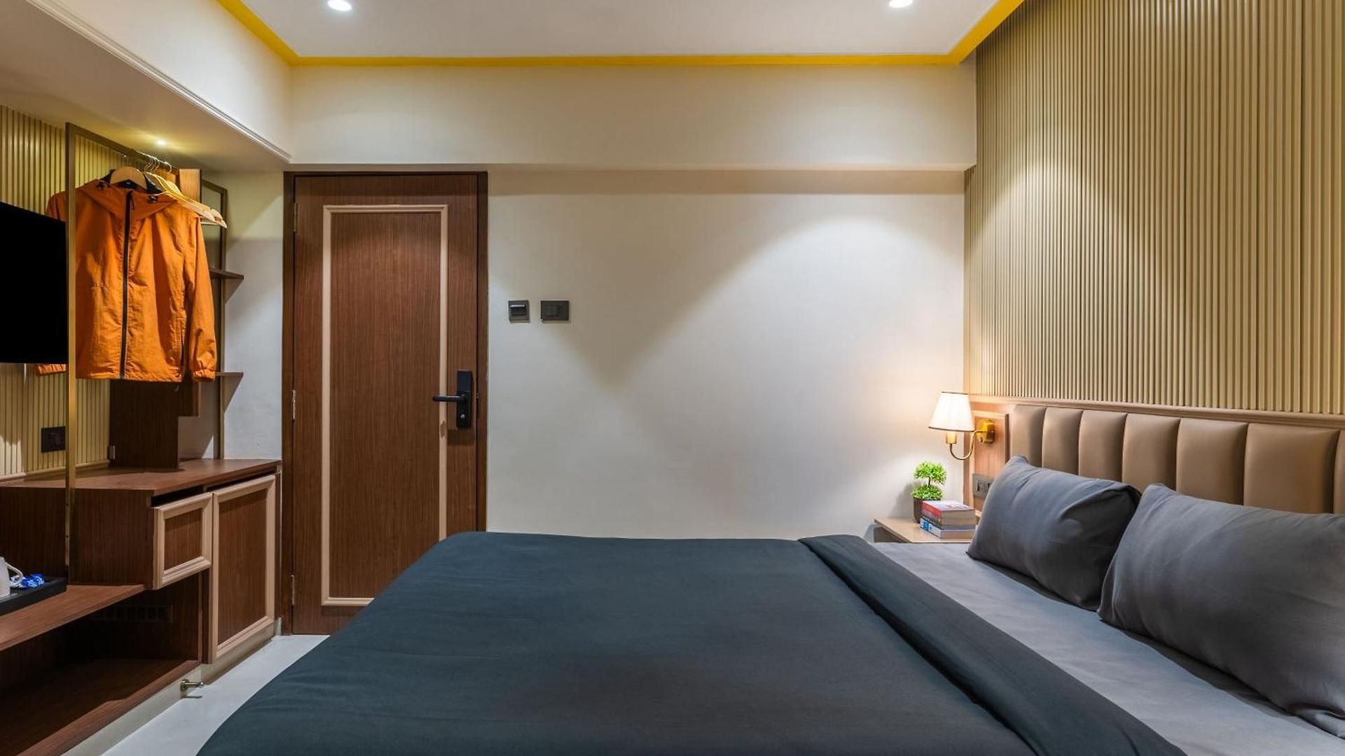 The Mumbai, International Airport Hostel Mumbai
