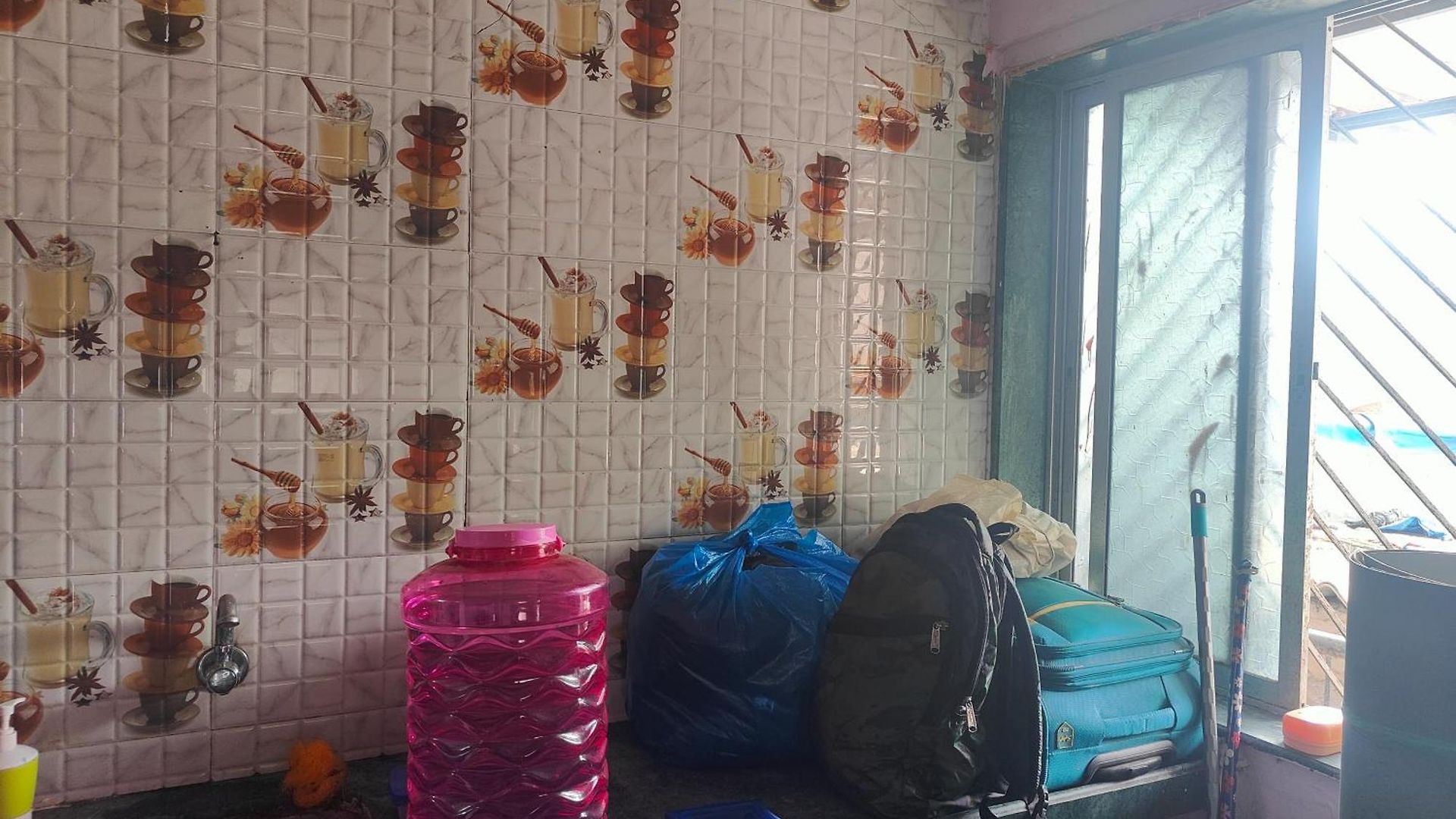 Hostel Miraj Khan Pg