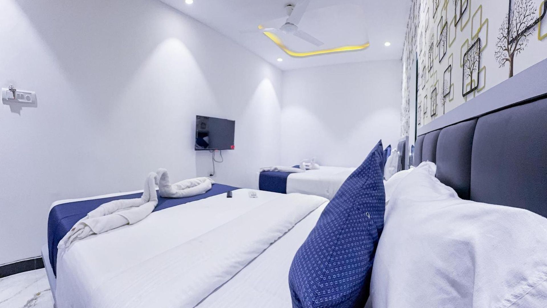 Bed & Breakfast Flora 3*