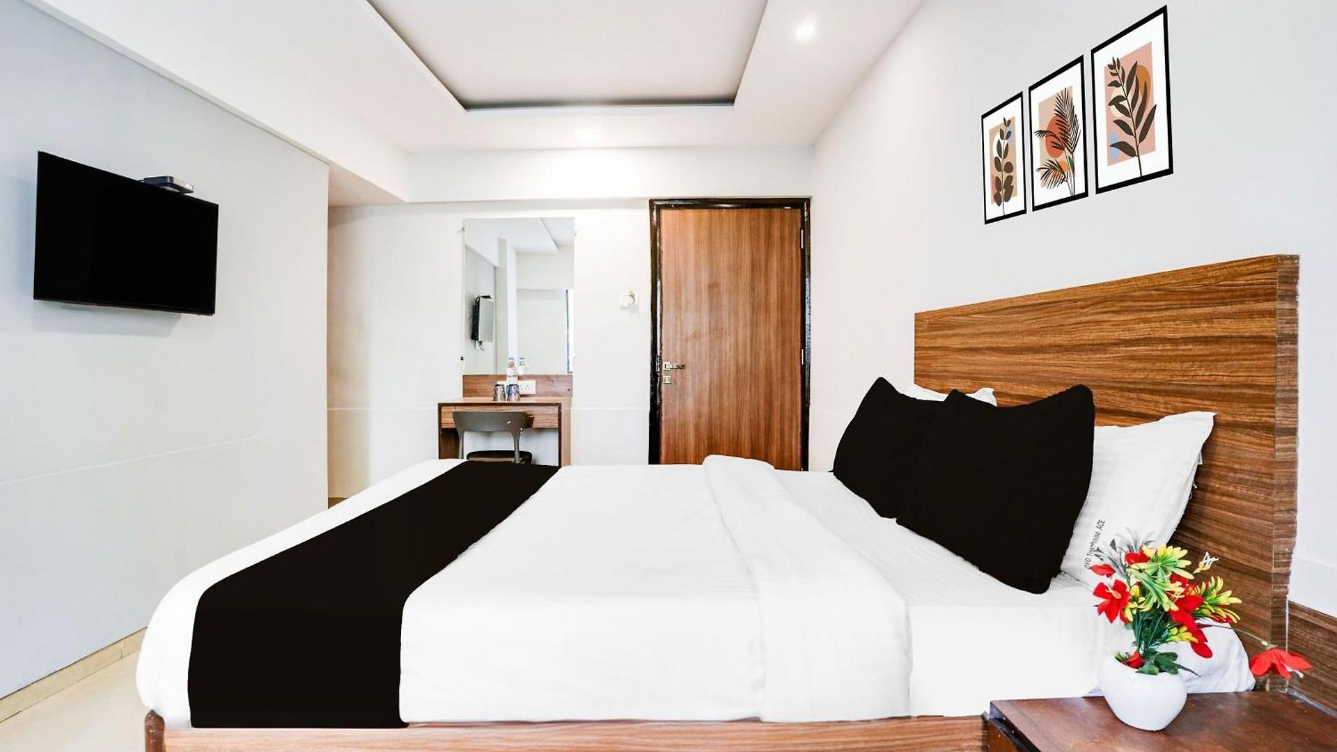 Townhouse Marol Near Airport 4* Mumbai