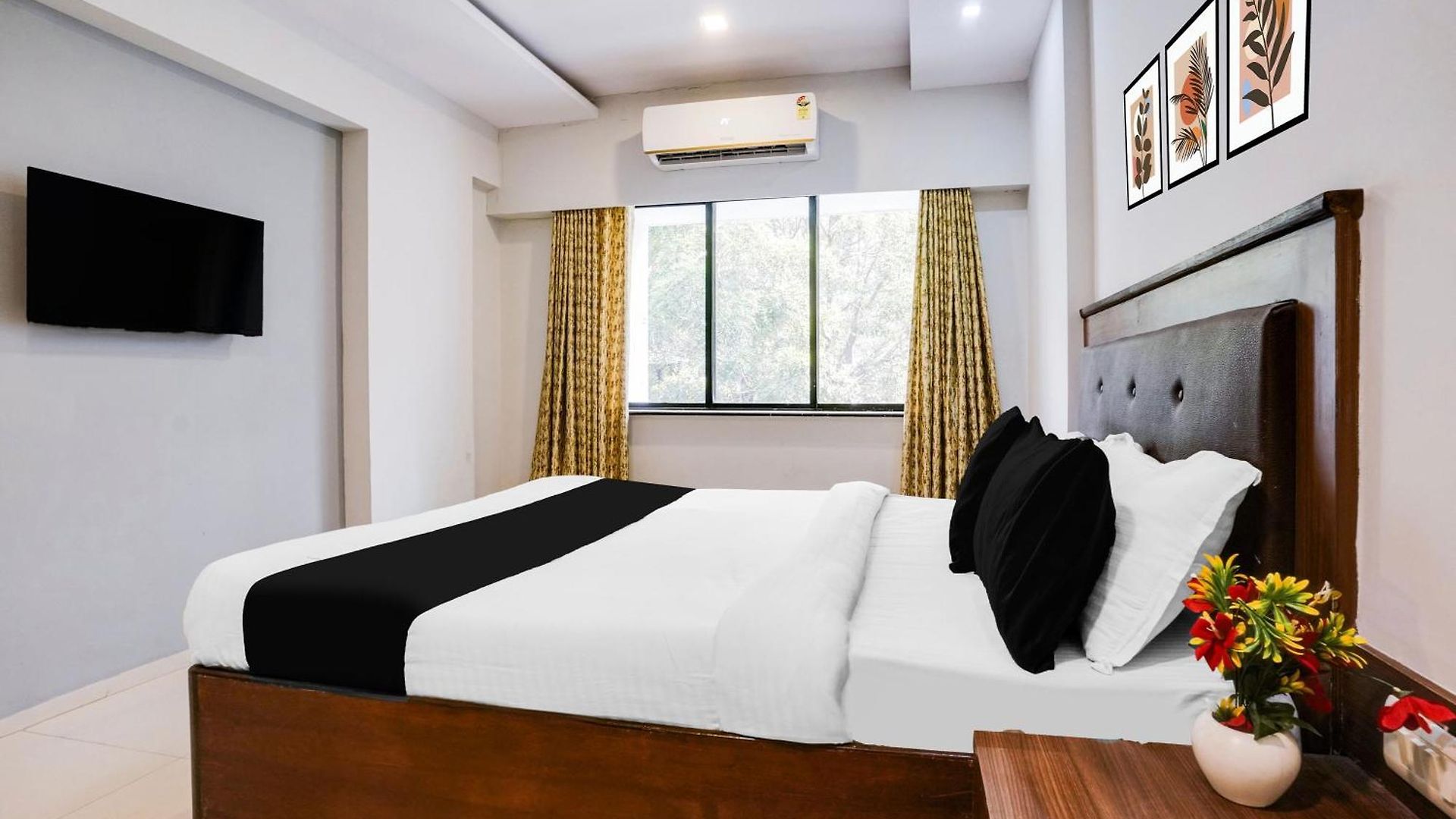 Townhouse Marol Near Airport Hotel