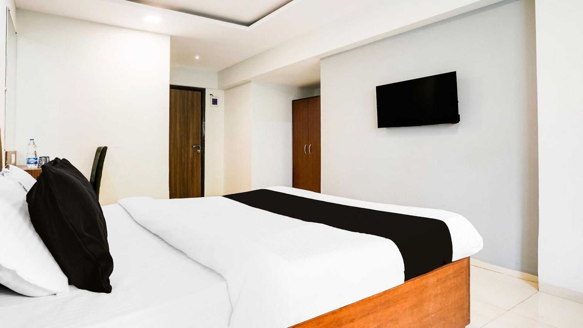 Hotel Townhouse Marol Near Airport Mumbai