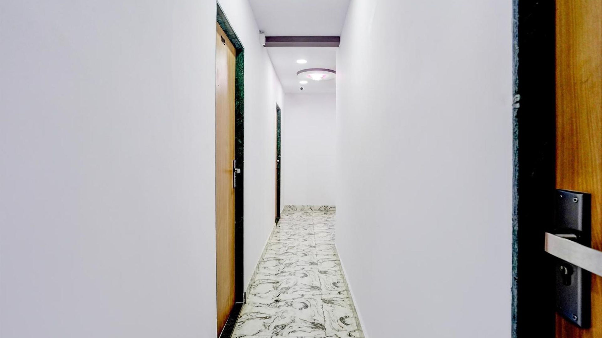 O Ashyana & Hotel