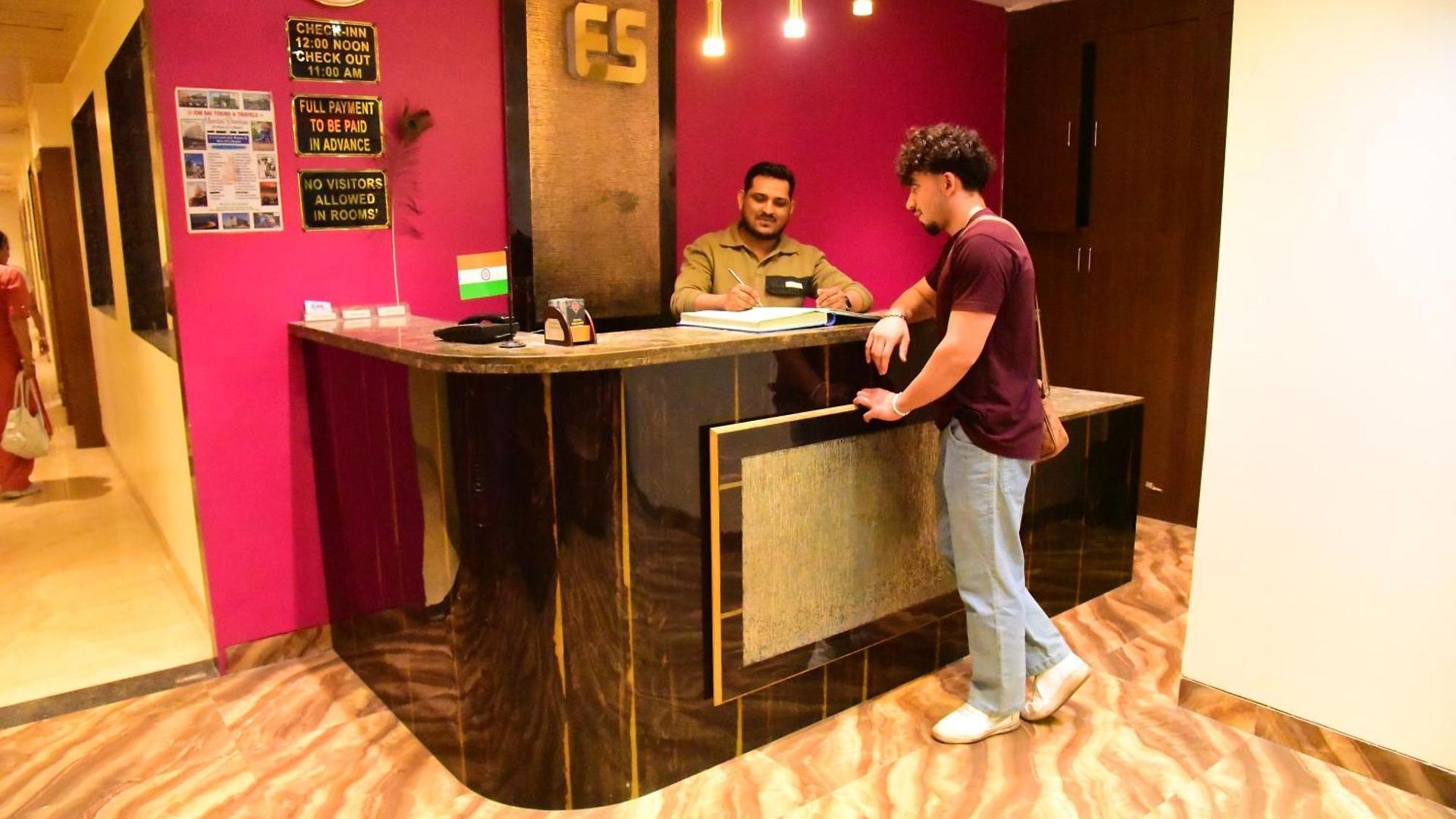Hotel Embassy