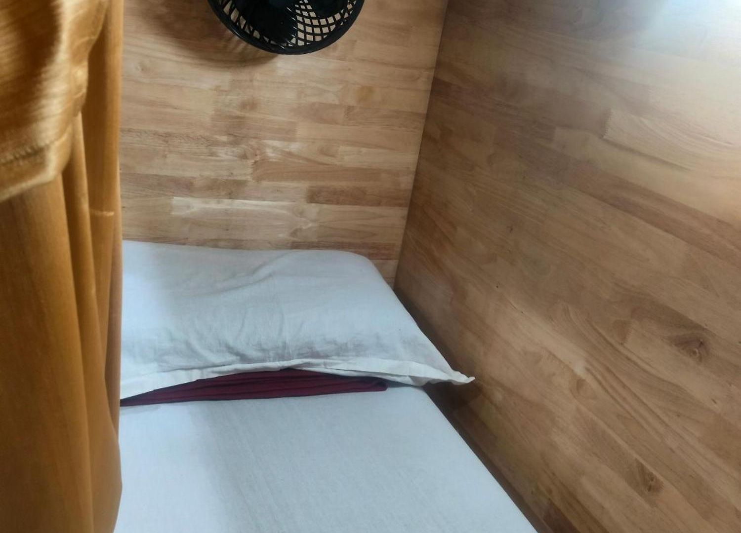 Hostel Breeze Bed Space *