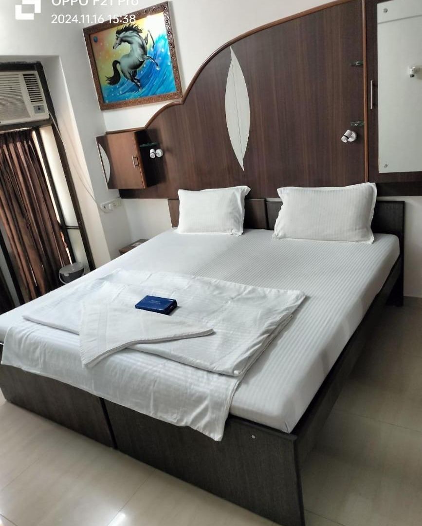 Bed & Breakfast Wholistic Rhythm Mumbai