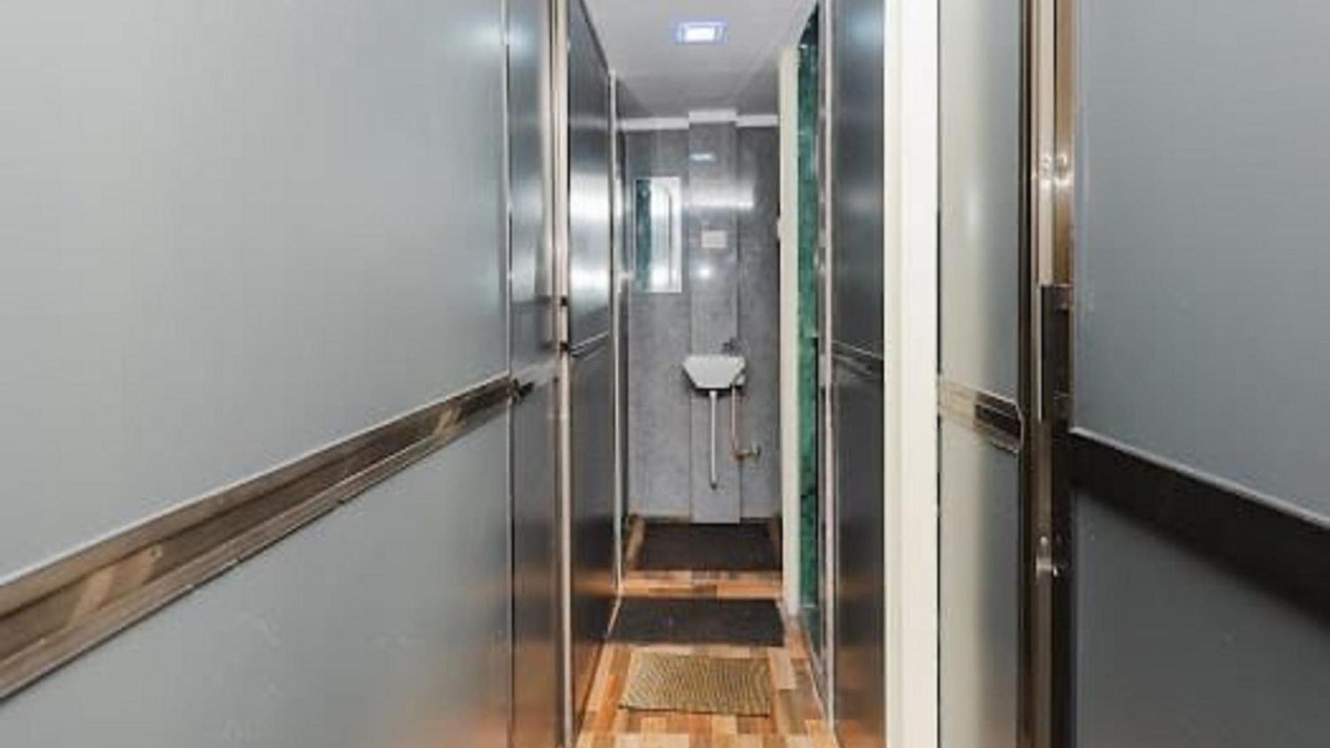 Golden Sands And Single Ac Apartment *