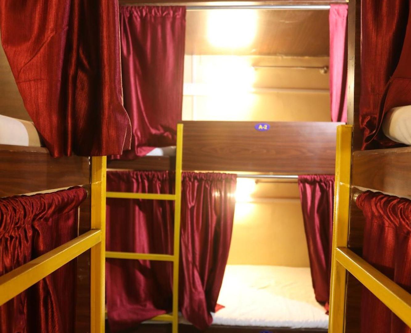 Hostel Mango Goregaon & Pg Mumbai