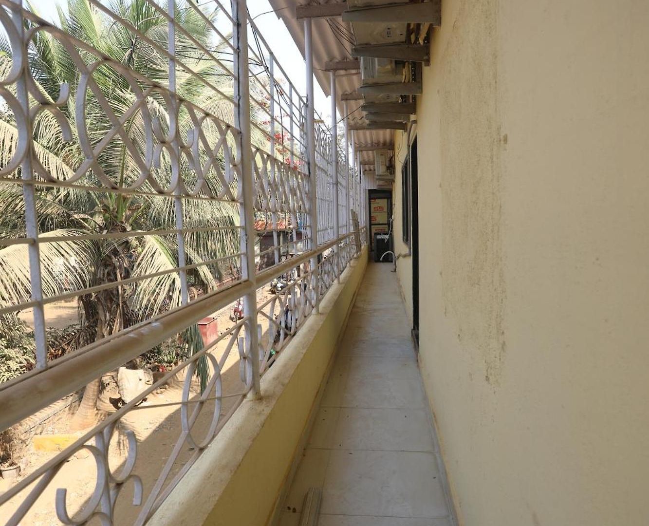 Mango Goregaon & Pg Hostel *