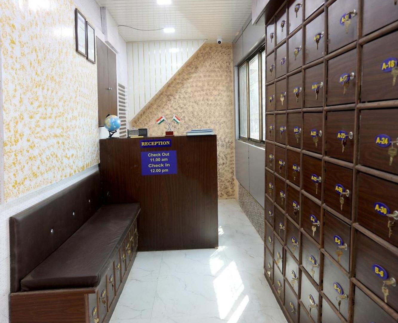 Hostel Mango Goregaon & Pg Mumbai
