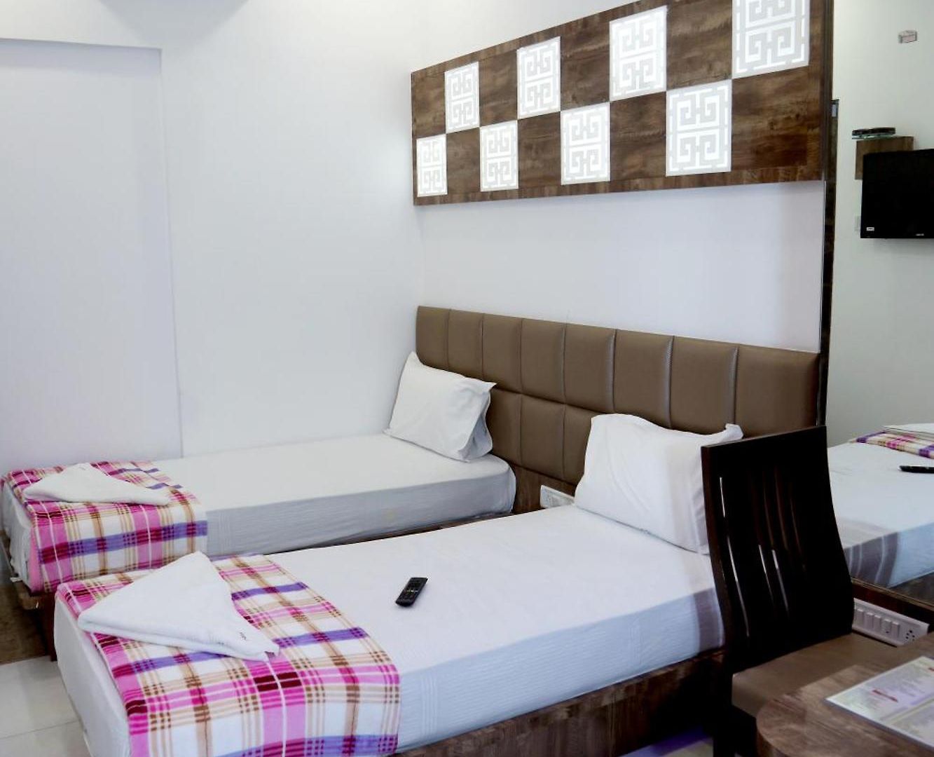Hotel Magnum Airport T-2