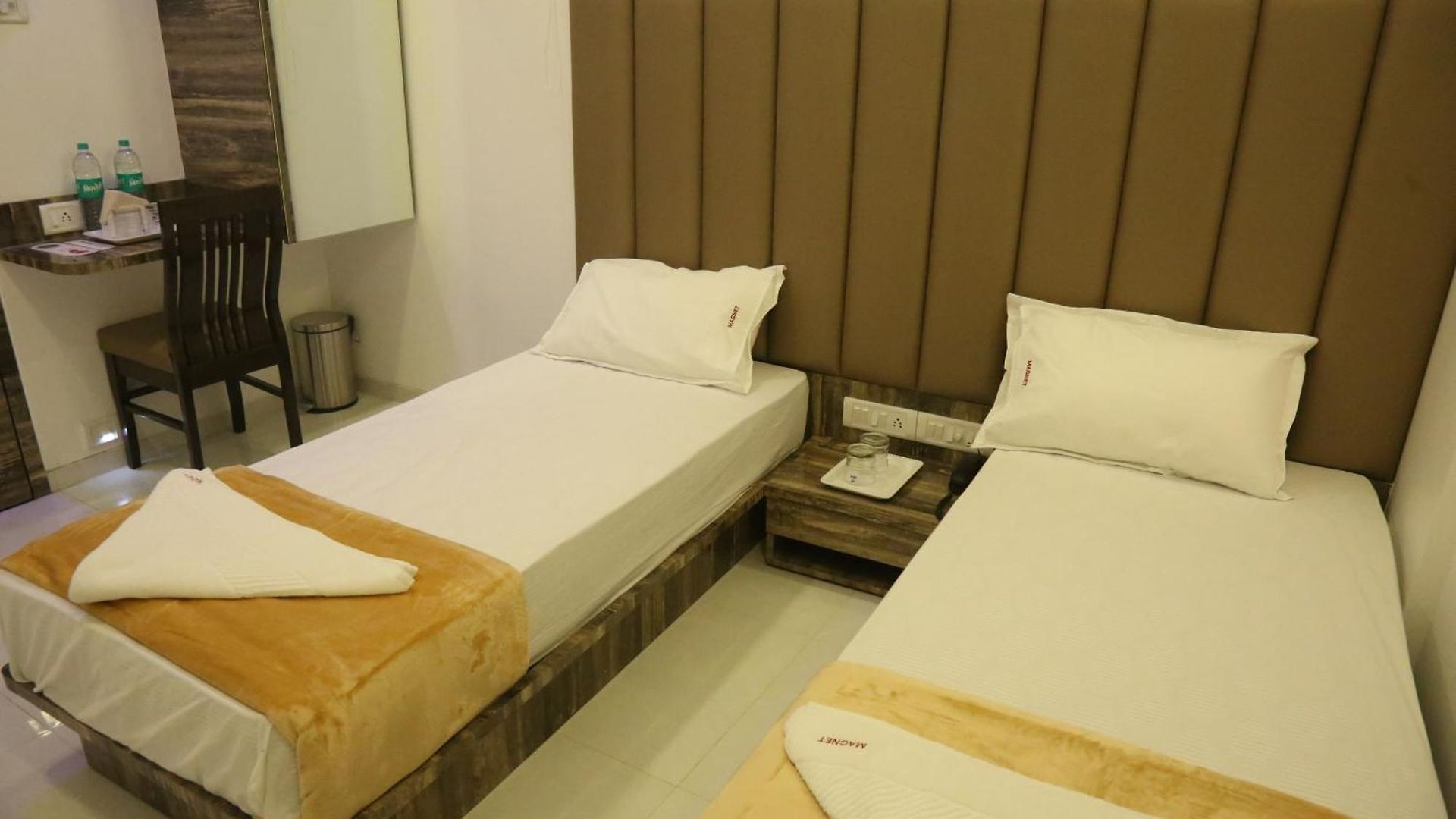 Hotel Magnum Airport T-2 Mumbai