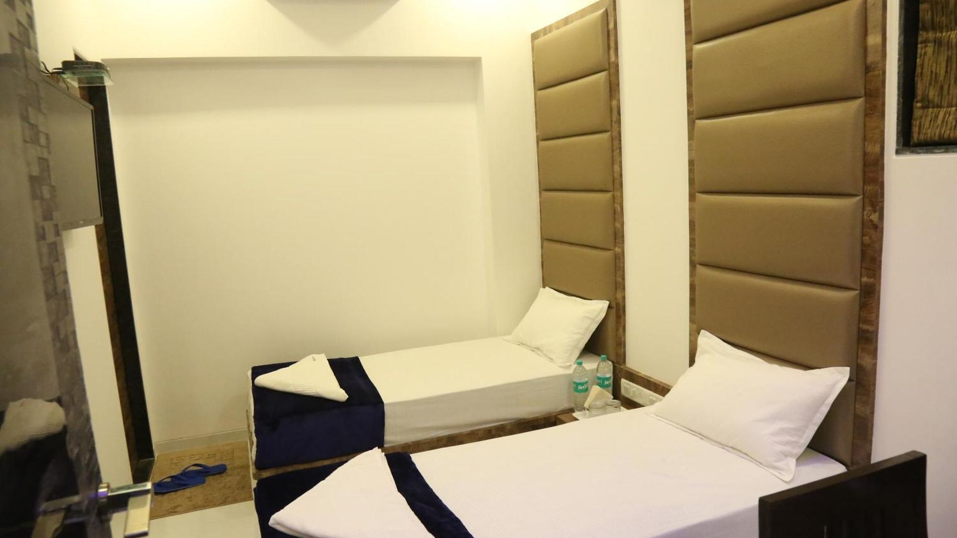 Hotel Magnum Airport T-2