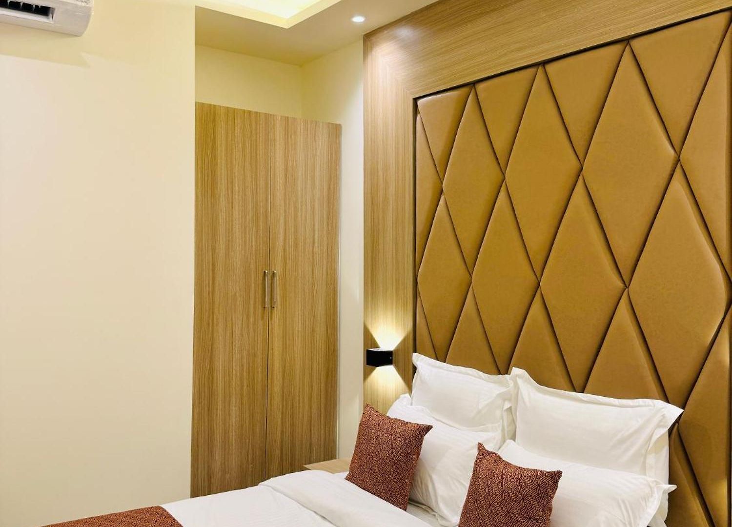 Hotel Bellamont Mumbai