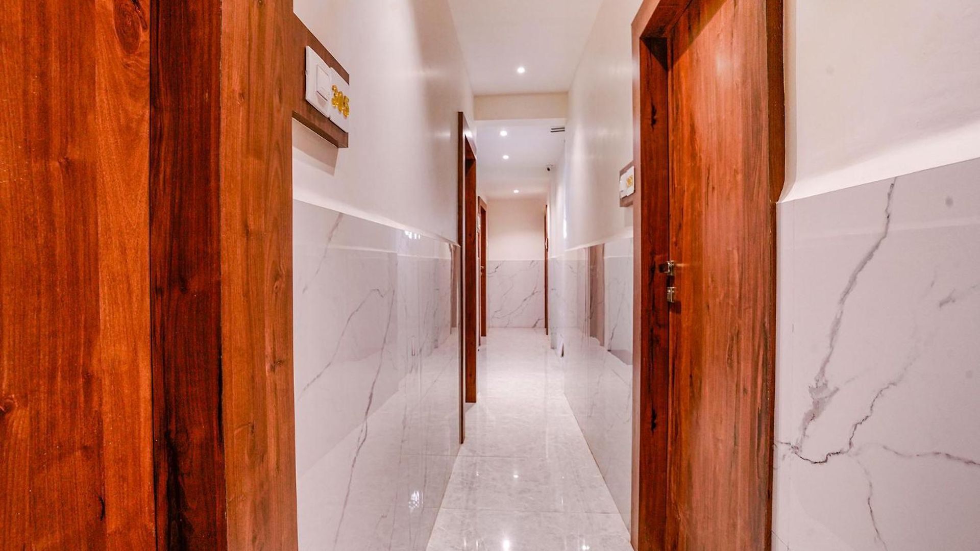 Hotel Fabhotel Utsav Residency Mumbai
