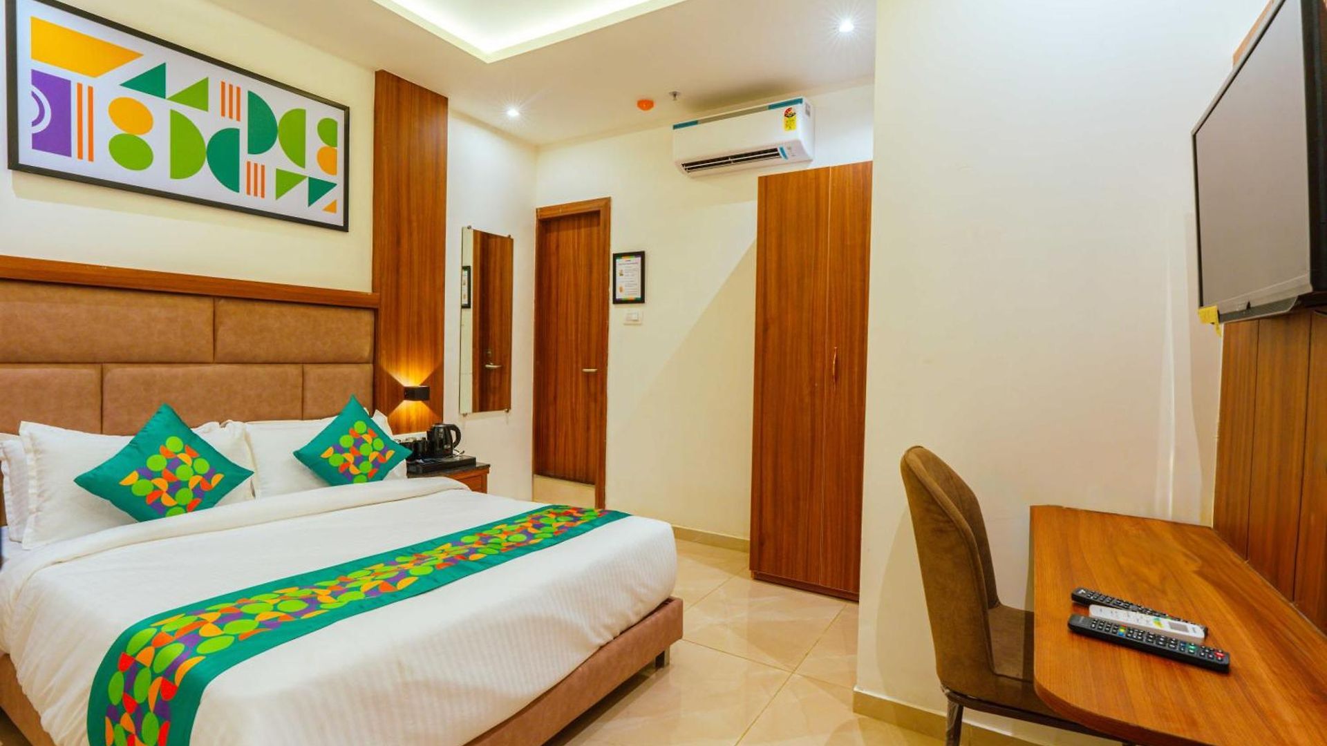Hotel Treebo Palm Olive 3*