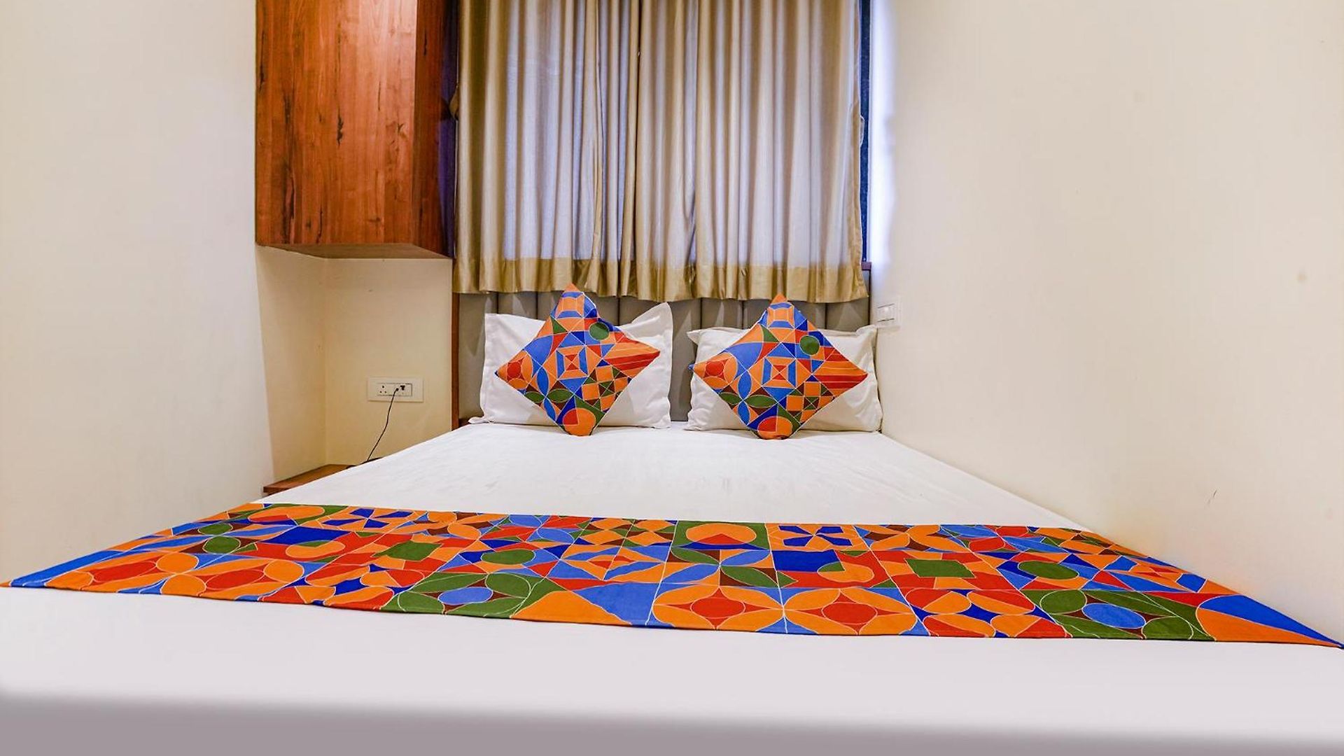 Hotel Fabhotel Utsav Residency Mumbai