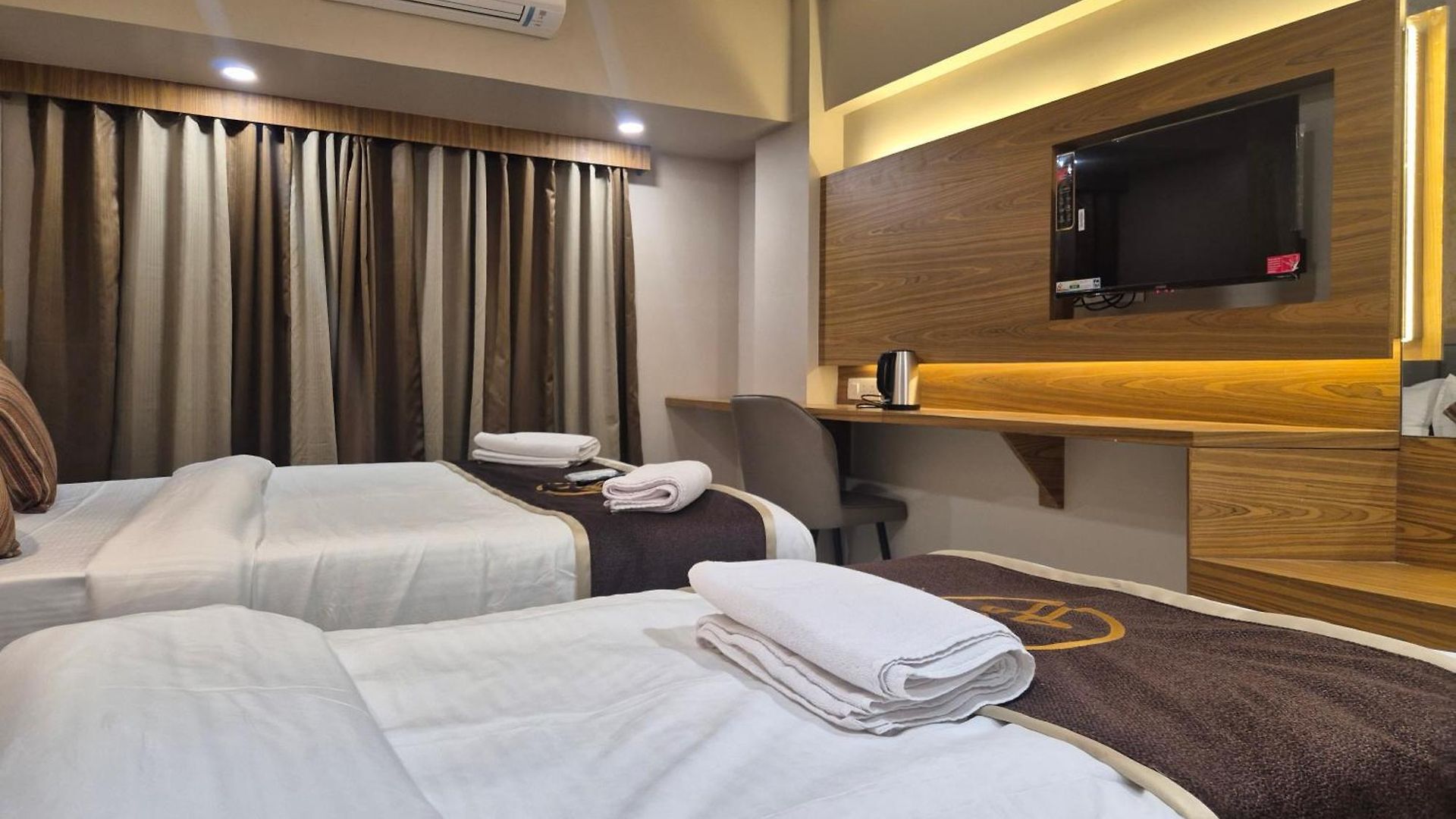 Galaxy Bkc 3* Mumbai