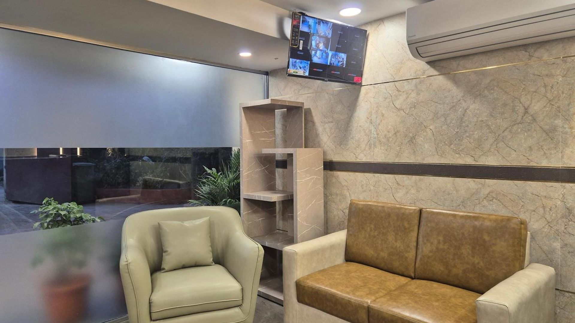 Galaxy Bkc Hotel