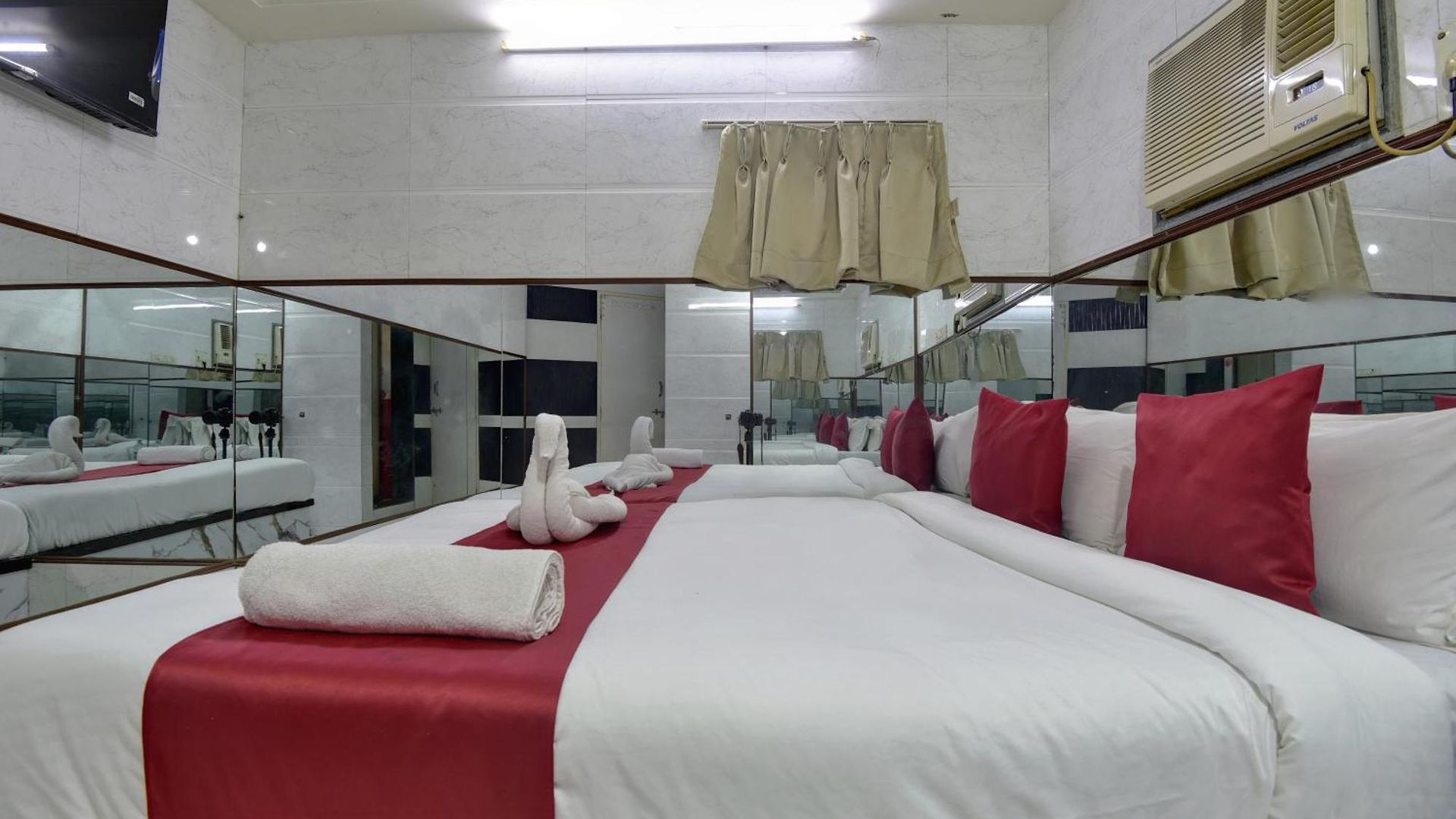 Sun Hotel