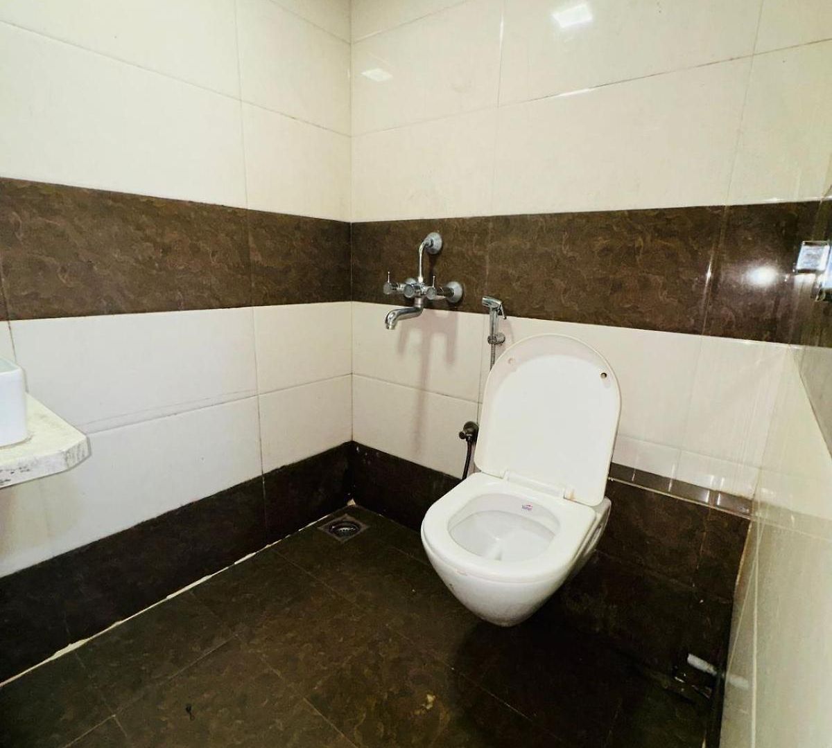 Hotel Artusinn Midc Andheri East Mumbai