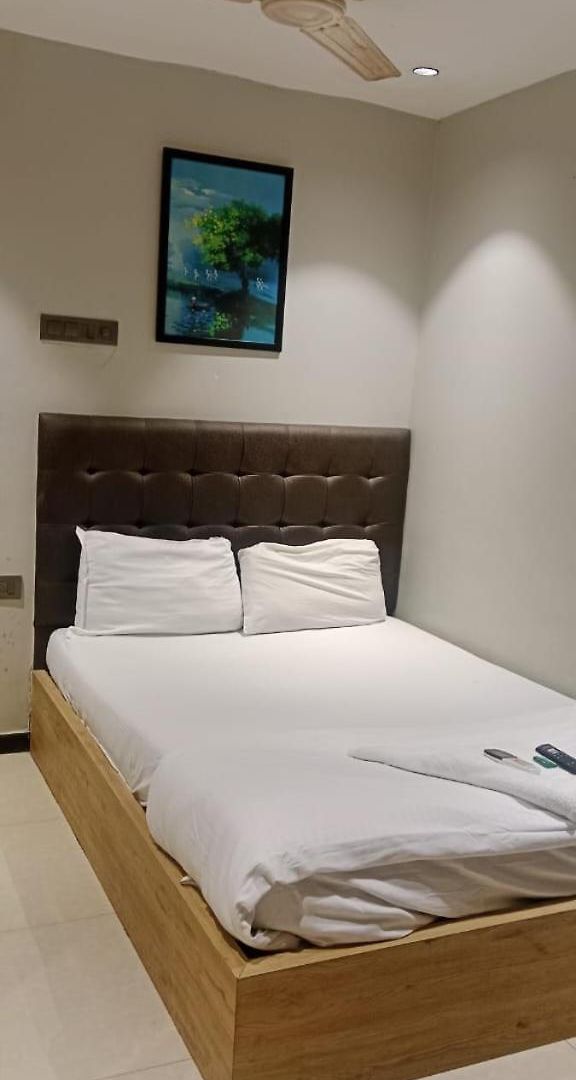 Sunrise Residency Guest house