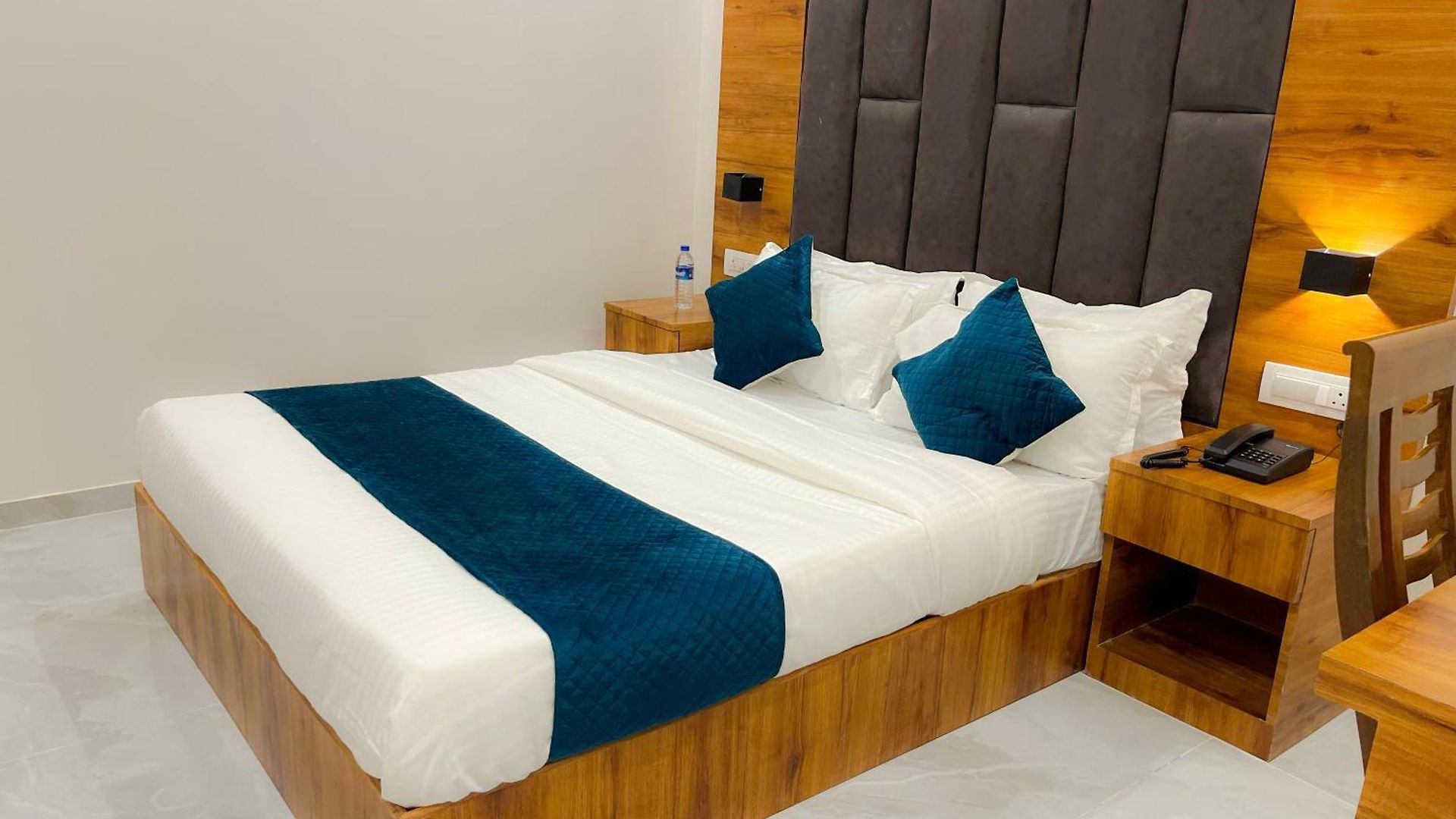 Grand Executive Hotel