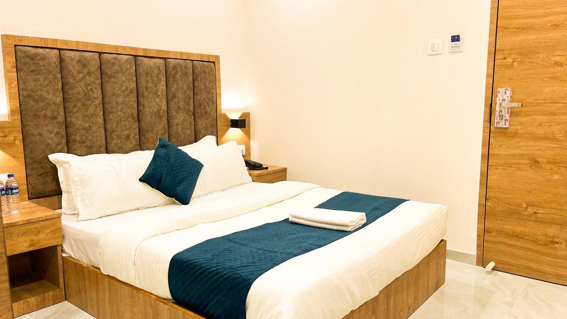 Grand Executive Hotel 2*