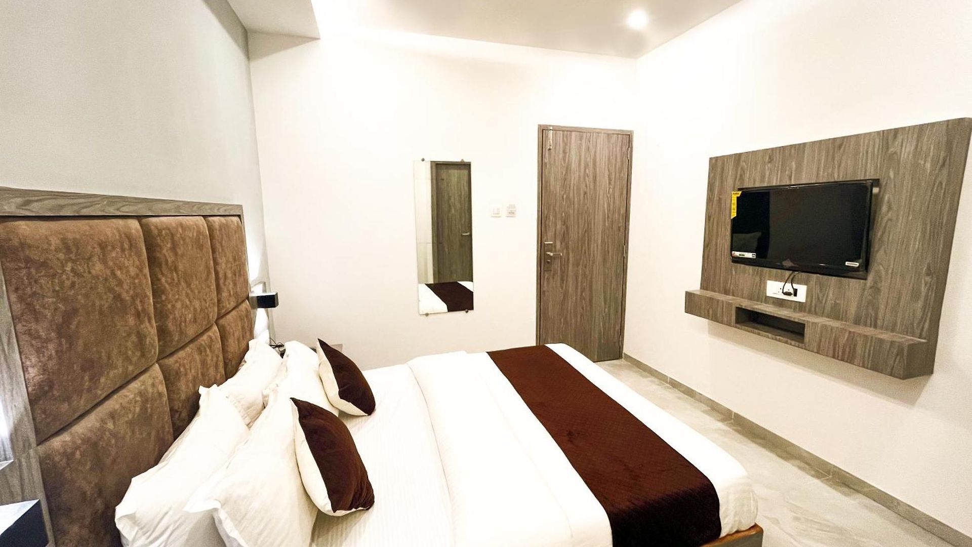 Hotel Grand Executive Mumbai