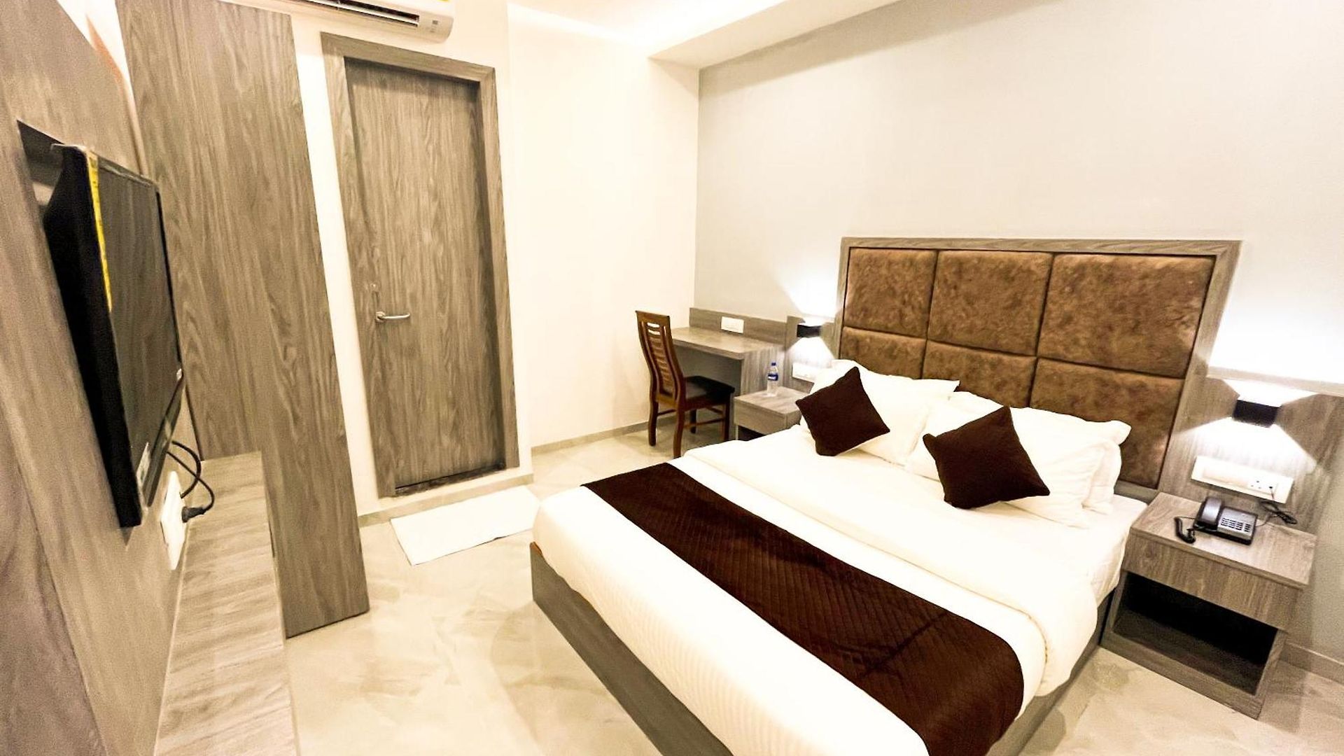 Hotel Grand Executive 2*