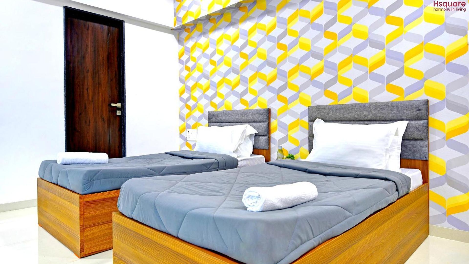 Hsquare Luxury Goregaon * Mumbai