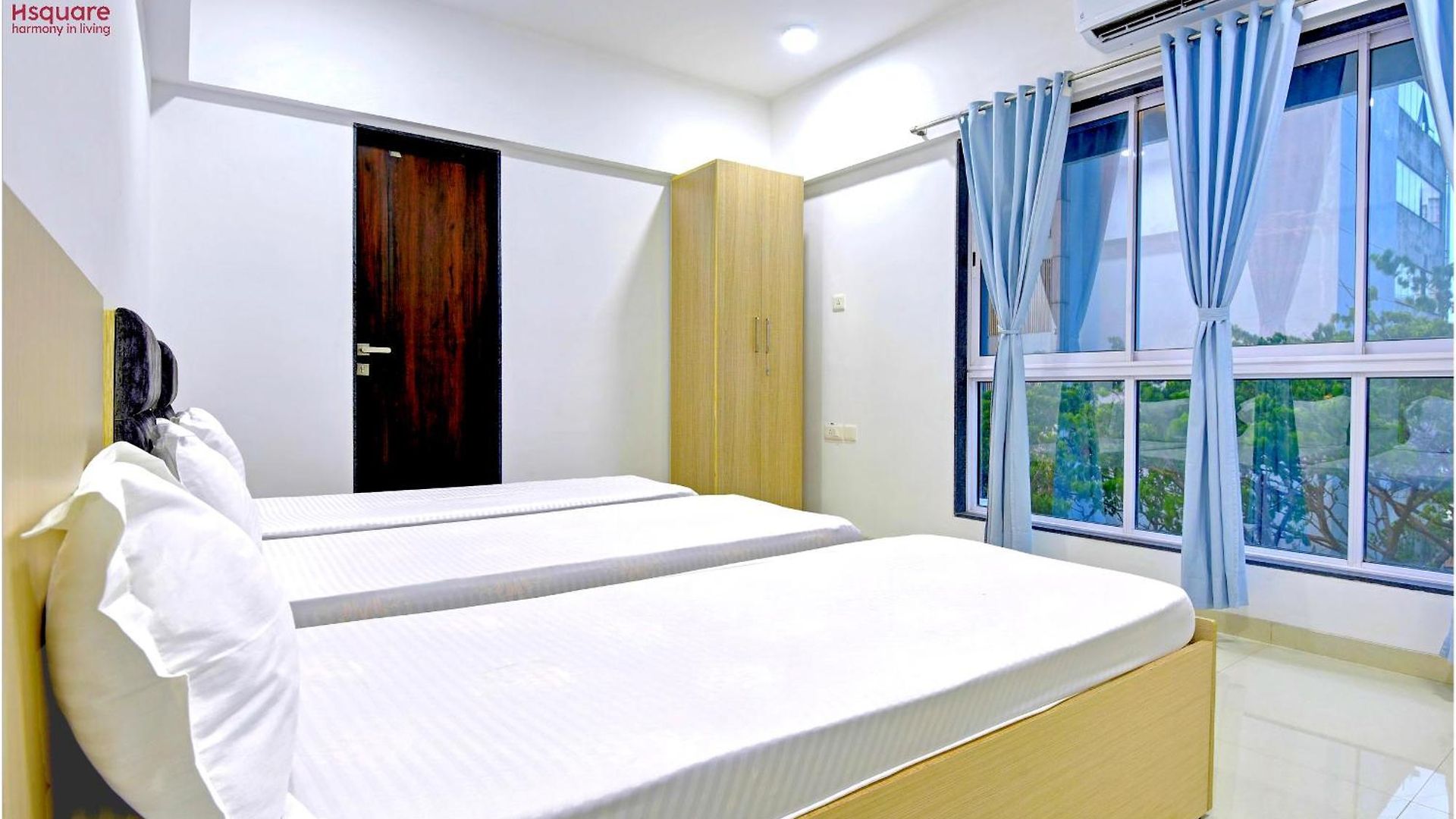 Hsquare Luxury Goregaon *