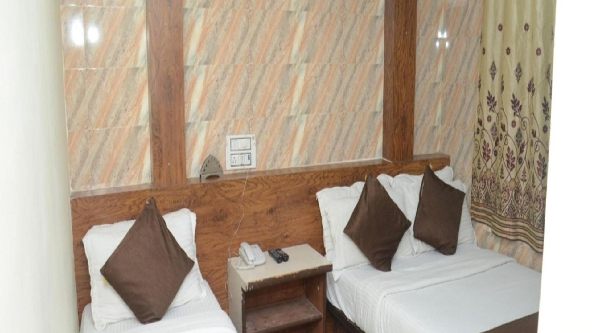 Apartment Sai Leela Near Airport Mumbai
