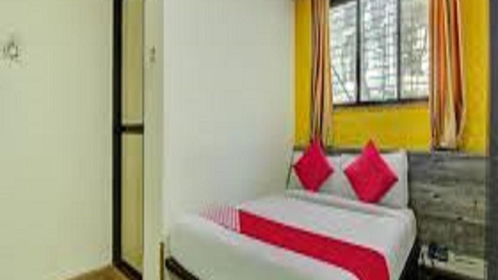 Sai Leela Near Airport Apartment Mumbai