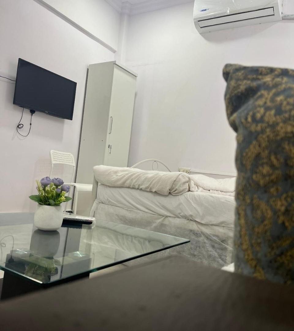 Friends And Family Group Villa- Borivali West Villa