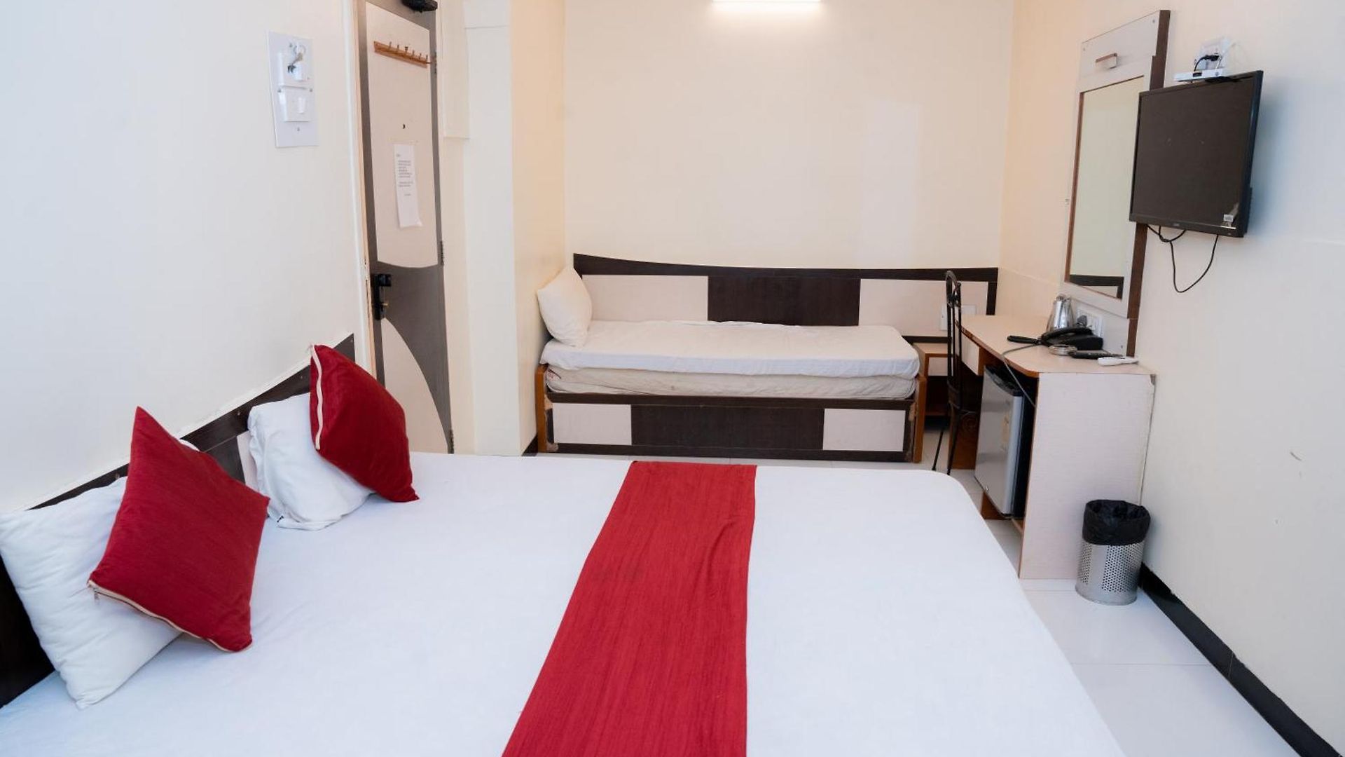 Saigal Hotel